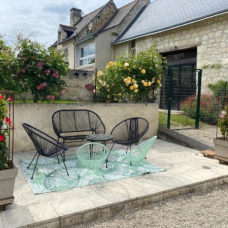 Studio Indre Climatise, La Halte De Cuze, Aux Abords De La Loire A Velo Huismes Exterior foto